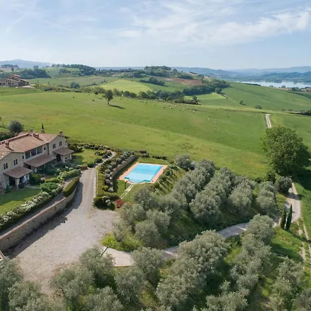 Guesthost - Il Glicine, With Garden And Pool